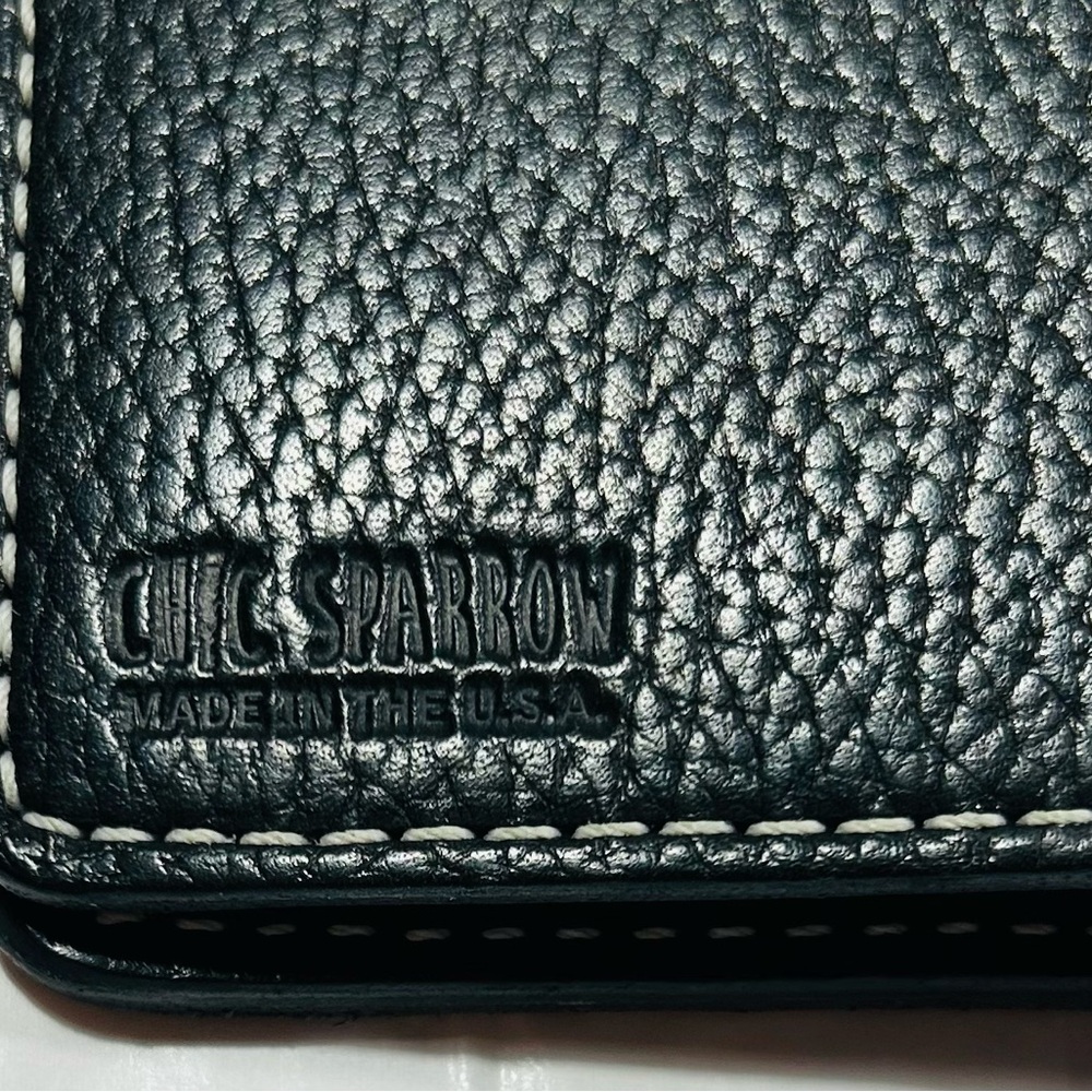 Chic Sparrow Ink Cascade Traveler’s Notebook / Wallet - Picture 5 of 7